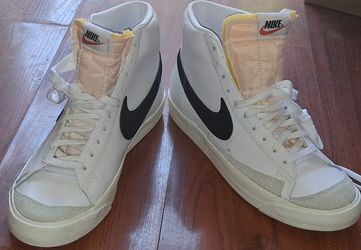 Nike shoe new 11.5