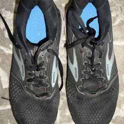 Brooks Beast 20, Size 10.5(2E Wide)Men’s