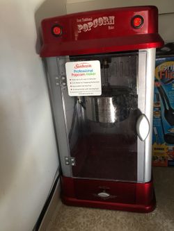 Popcorn maker