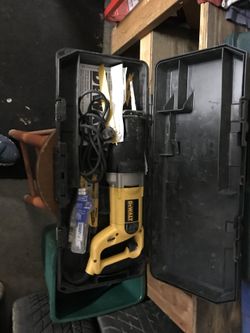 Dewalt Saw