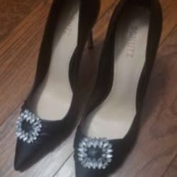 Schutz black leather shoes 