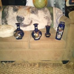 Chinese Vases With Gold Trim