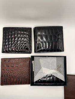 Genuine leather mens wallet. Brand new. Over 50 pieces i have