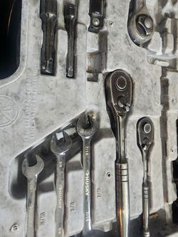 Husky Socket & Ratchet set