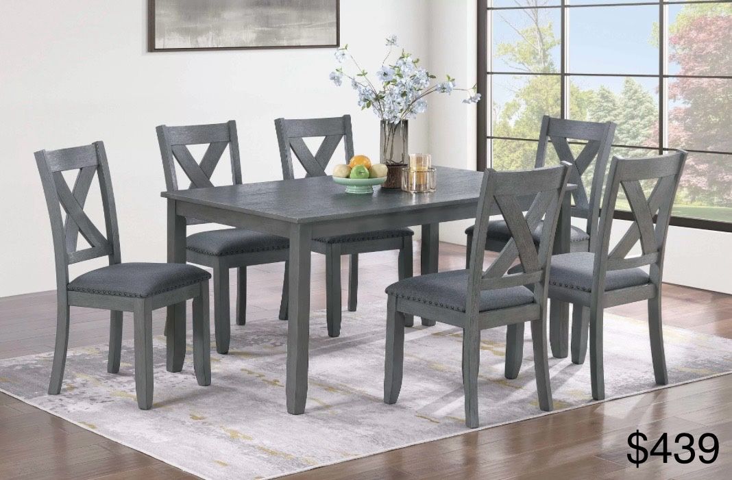 7Pc Dining Table Set