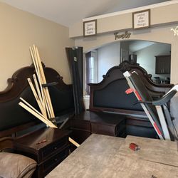 Bedroom Set King & Queen