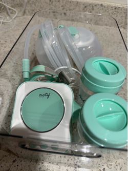 Motif roam wearable