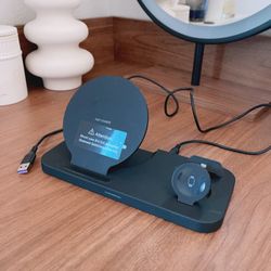 3 in 1 Fast Charging Station (Black)