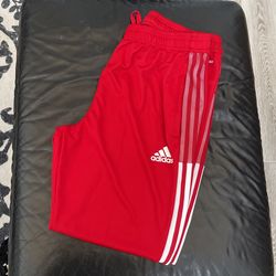 Red Adidas Men’s Track Pant Size L