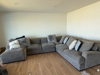 Gray sectional couch (Macys Rhyder couch)