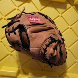 Young Catcher Glove 