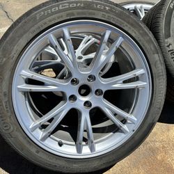  4x OEM 19” 2024 Tesla Model Y Gemini CONTINENTAL EV 255/45/19 90% TREAD TPMS 