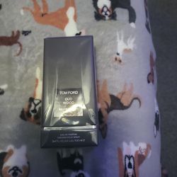 Tom Ford oud wood