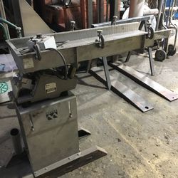 Meyer Vibrating Table