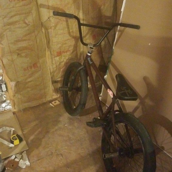 2 Customs Bmx Bikes For Great Deal