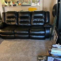 Nice reclining, couch and loveseat really cheap