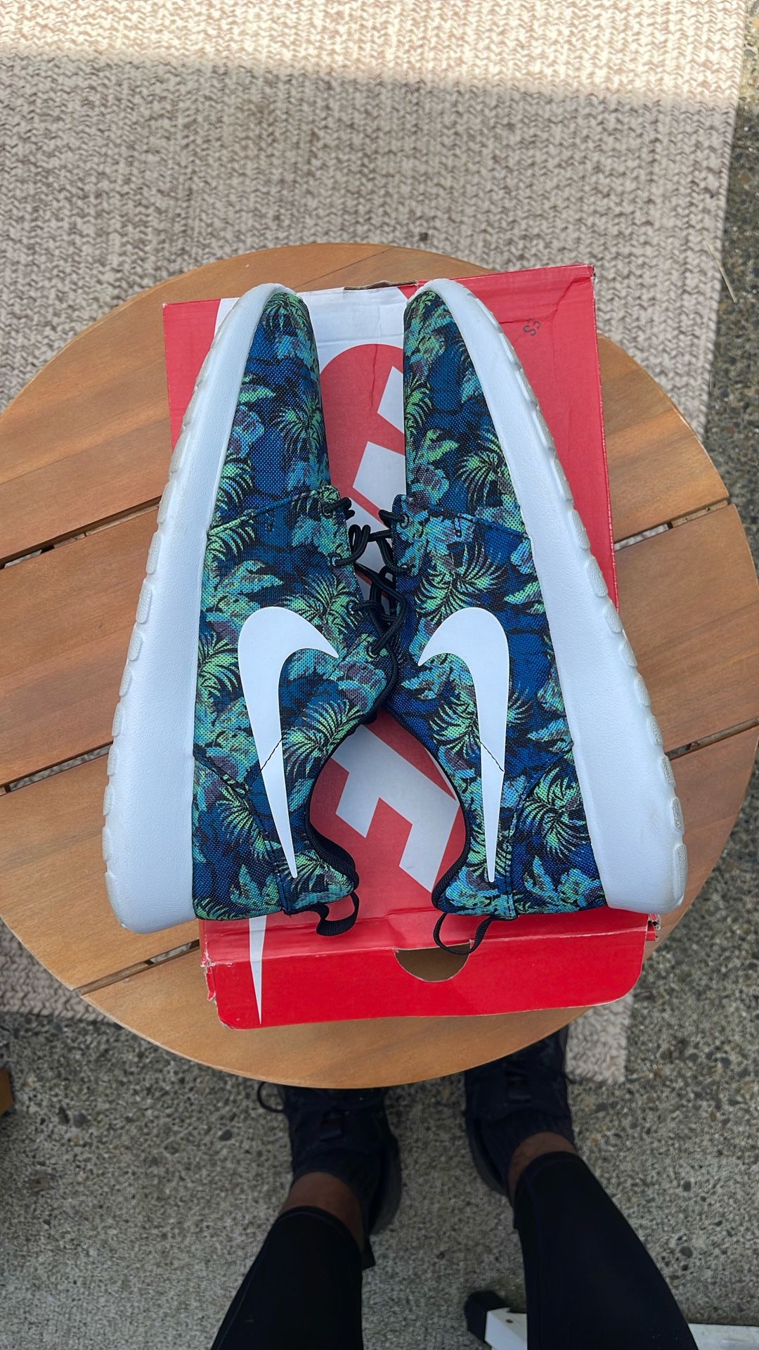 Nike Roshe Size 13