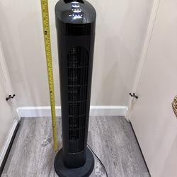 Tower Fan With Remote