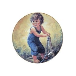 Hand-Signed Sue Etem “Randy” Collector Plate – #180/10,000 w/ Original Box (Front & Back Signatures)