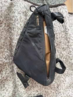 Trek Bike Frame Bag – Bikepacking / Storage Bag – Excellent Condition