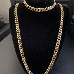 Cuban link set 9mm gold layered
