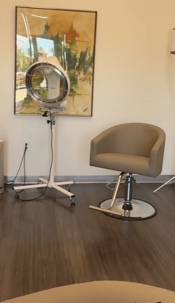 Professional Salon Orbiting Halo Infrared Hair Dryer in White