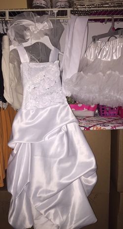 Flower girl dress size 6