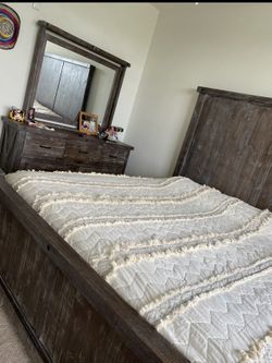 King bedroom set