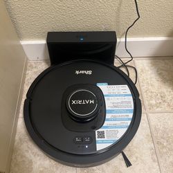 Shark Matrix Robot Vacuum