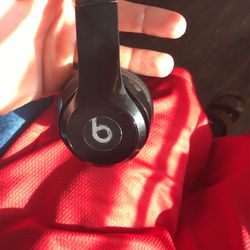  beats solo 3