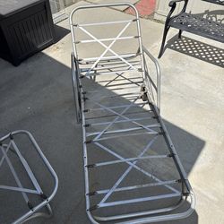 Vintage Aluminum lawn/lounge chairs x 2