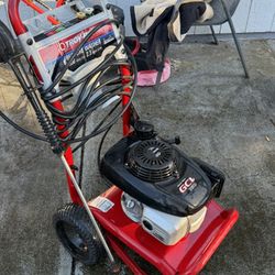 Troy-bilt 2500 Honda Powered Pressure Washer 