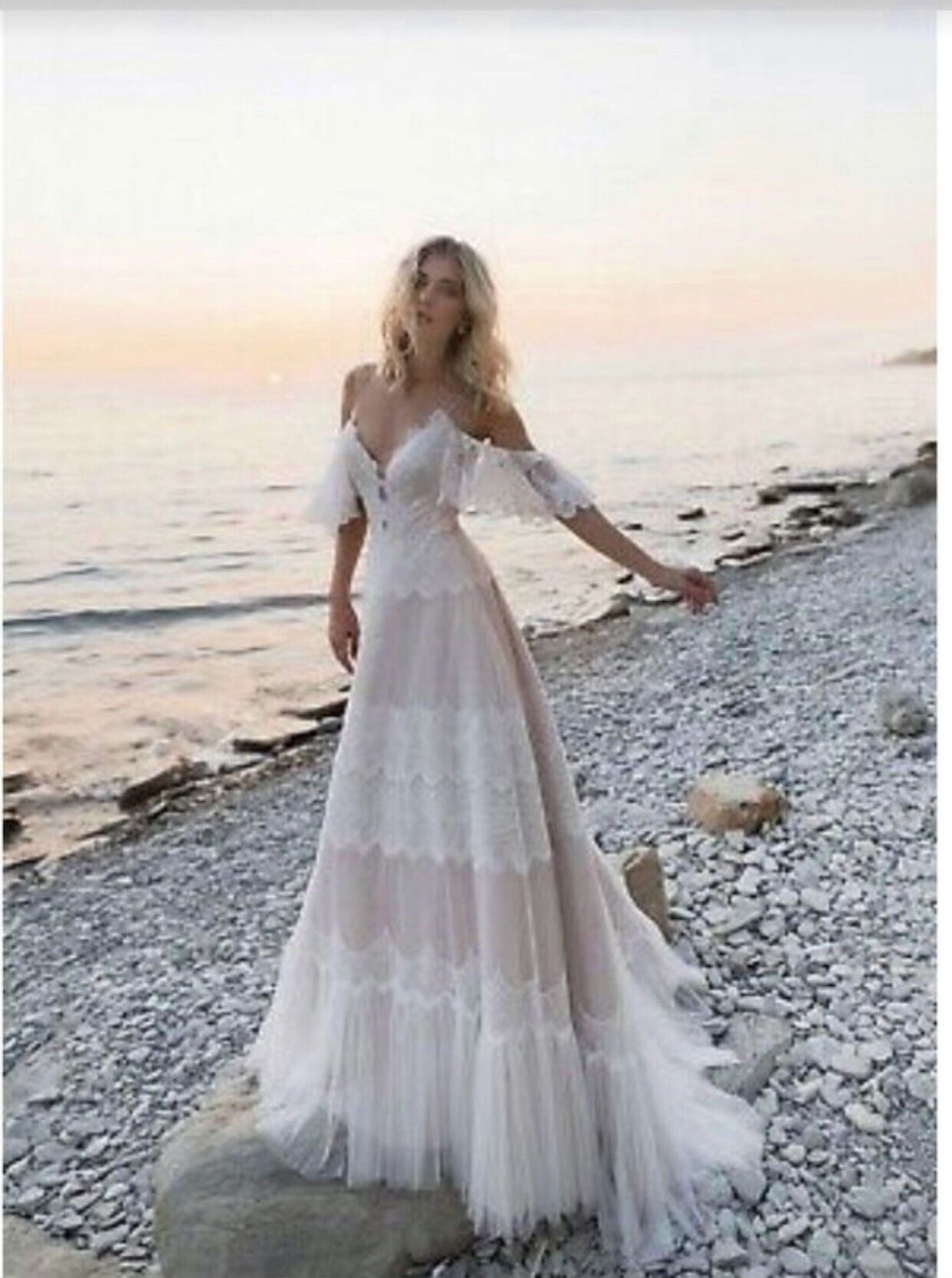 Wedding Gown / Bridal Dress / Wedding Dress