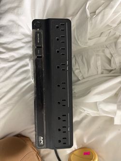 APC Back-UPS 650 Battery Backup UPS