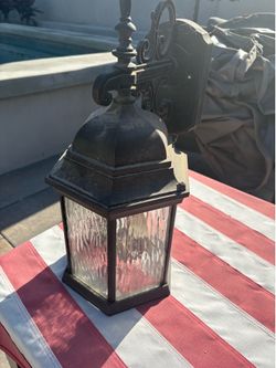 Lights , 8 outdoor sconces