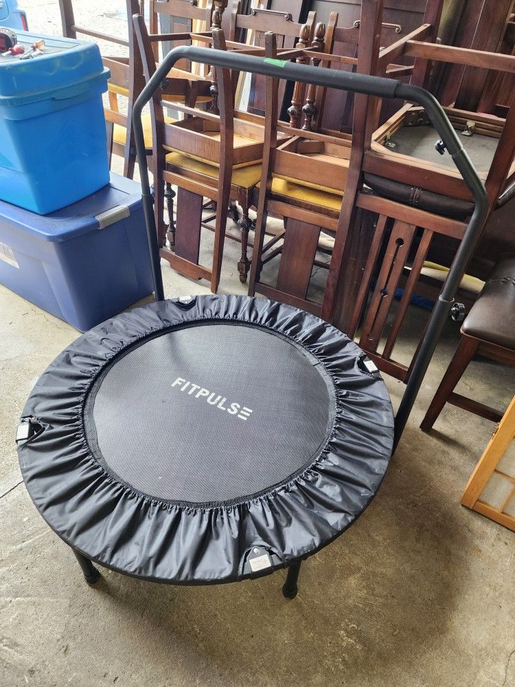 40″ Jump Trampoline with Handle for Fitpulse Workout