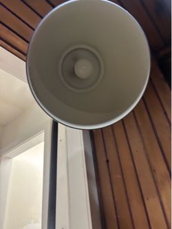 Standing room light