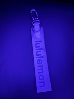 Lululemon tag purple