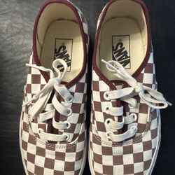 WORE 1 TIME  NEW CONDITION STILL SIZE 5/ Vans Checkerboard Shoes
