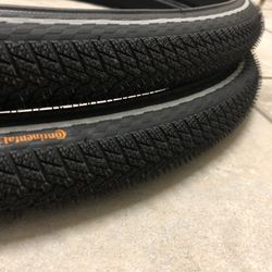 Bicycle tires (2)