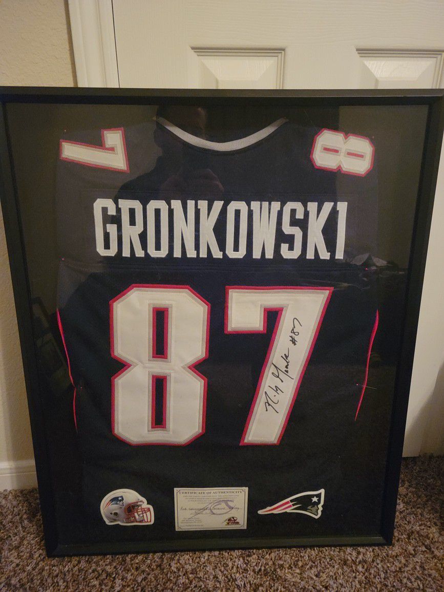 Rob Gronkowski Signed Patriot Jersey