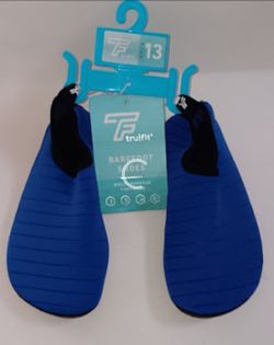 NEW size 13 boys barefoot water shoes $5 FIRM