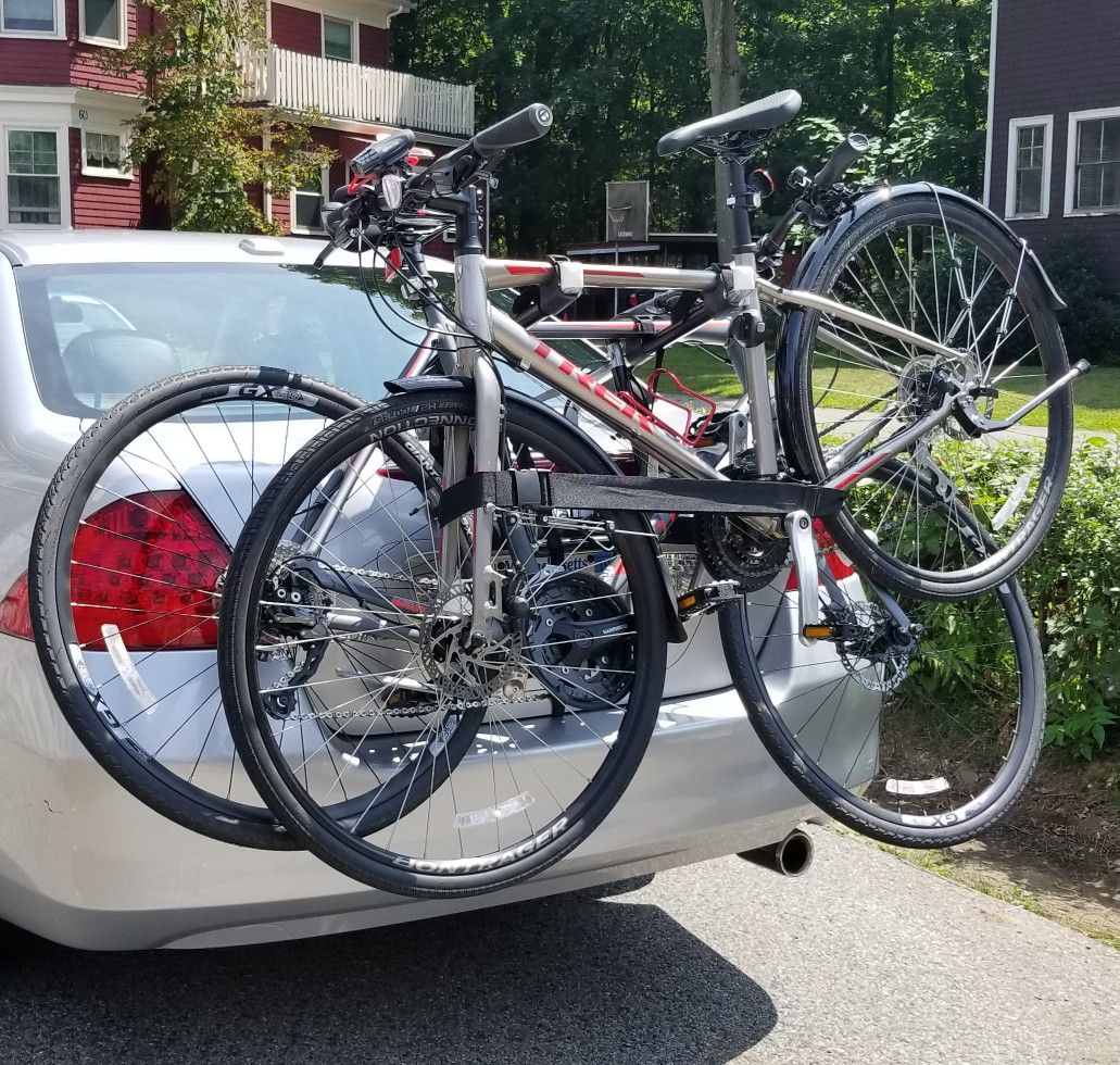 2-Bike trunk mount rack