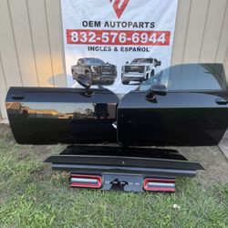 2015 2023 Dodge Challenger Front Left Driver And Front Right Passenger Side doors and Tailgate trunk