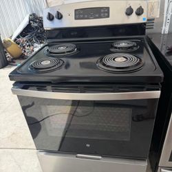 GE Stove 
