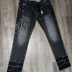 Black Amiri Jeans (38)