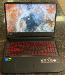 ACER Nitro 5 Gaming Laptop 15” w/ Charger