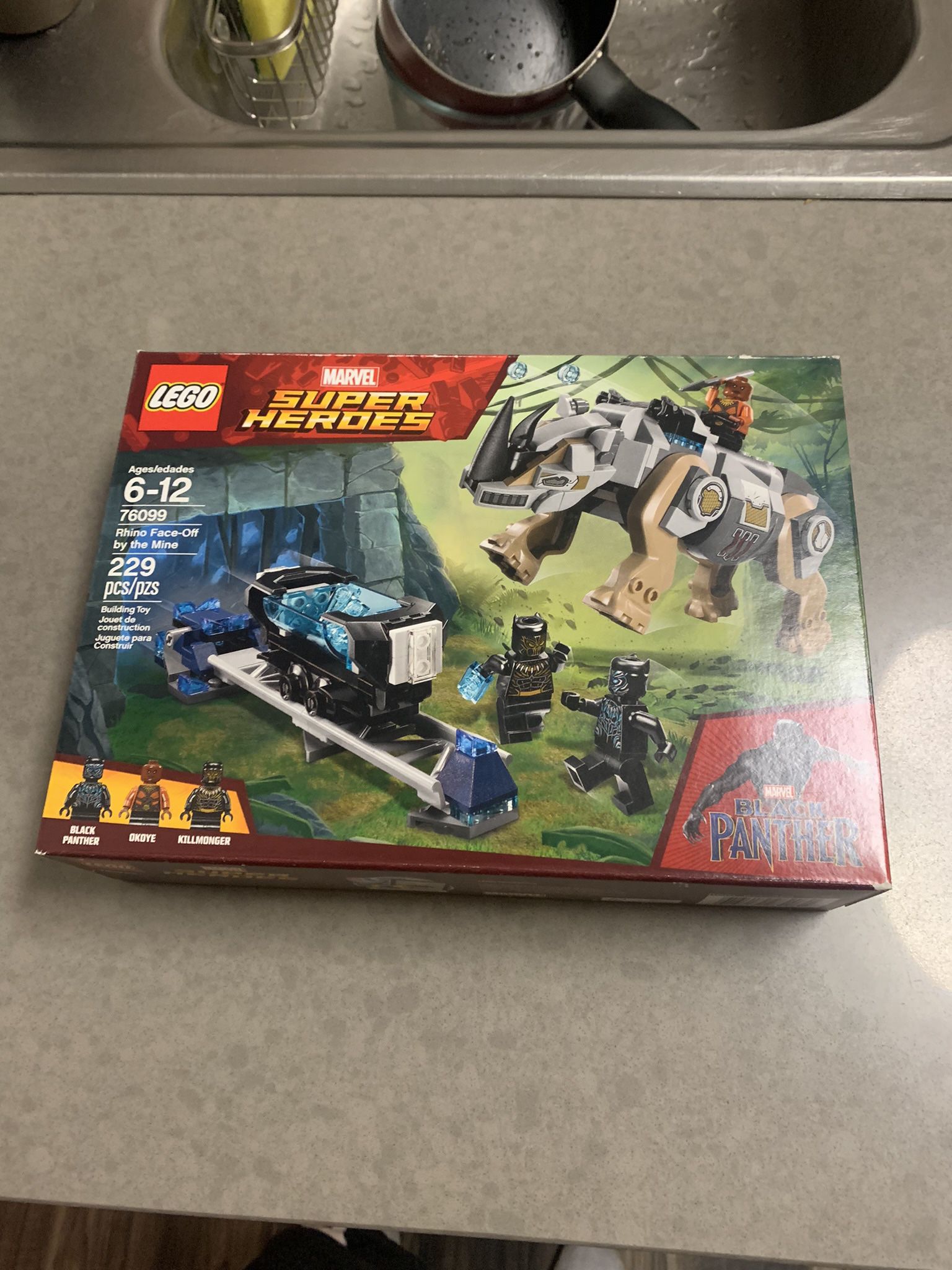 Lego Marvel Super Heroes Rhino Face-Off by the Mine #76099 New Sealed