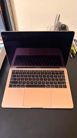 2018 Macbook Air 8GB