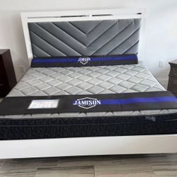 BEAUTIFUL NEW KING BEDS ON SALE ONLY $199. IN STOCK SAME DAY DELIVERY 🚚 